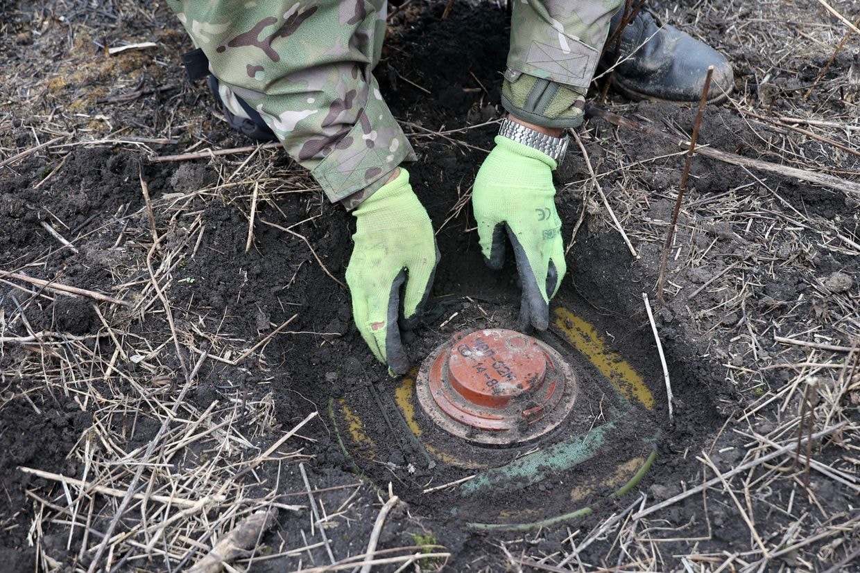 Economy Ministry: Allies donate over $700 million in demining aid to Ukraine