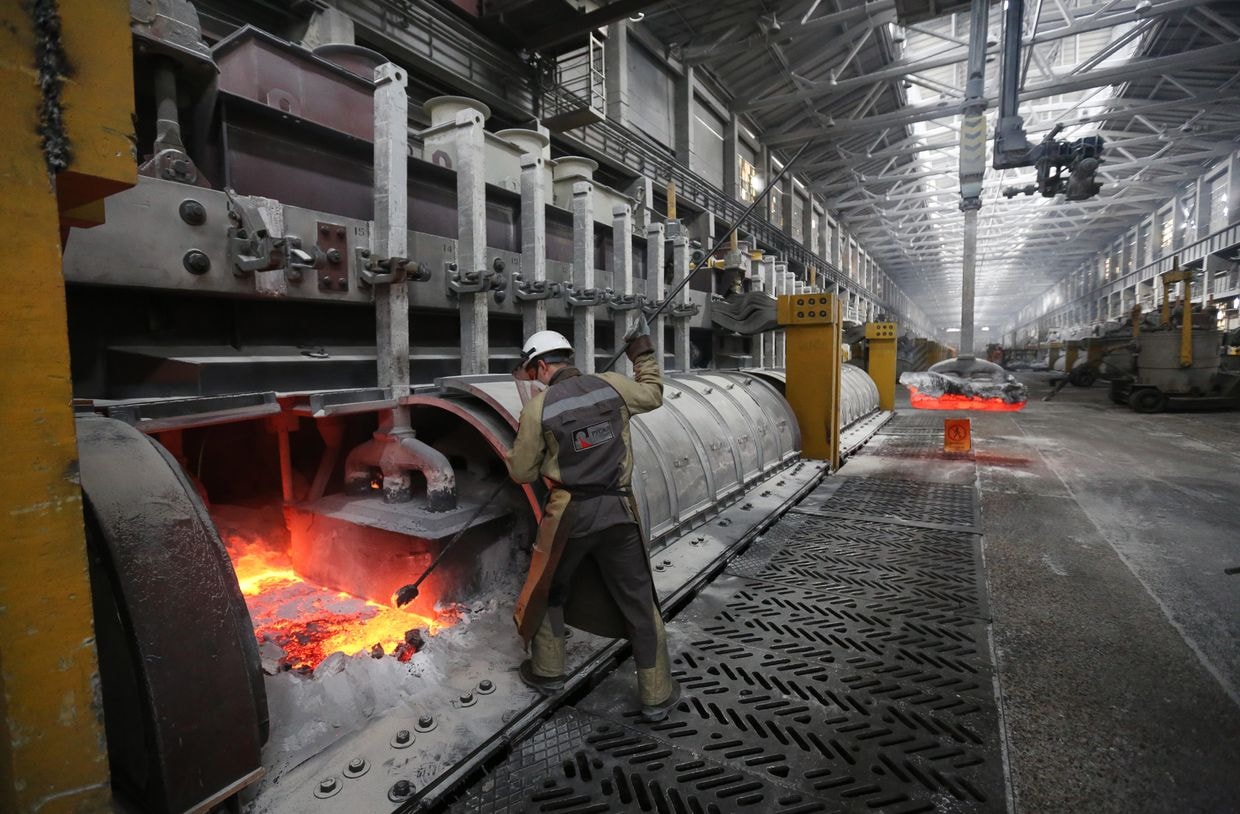 US, UK jointly expand sanctions against Russian metals