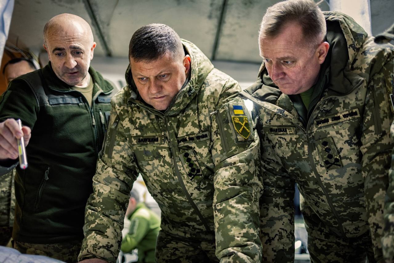 Contradicting reports point at dismissal of Zaluzhnyi as top commander; Zelensky's office denies it
