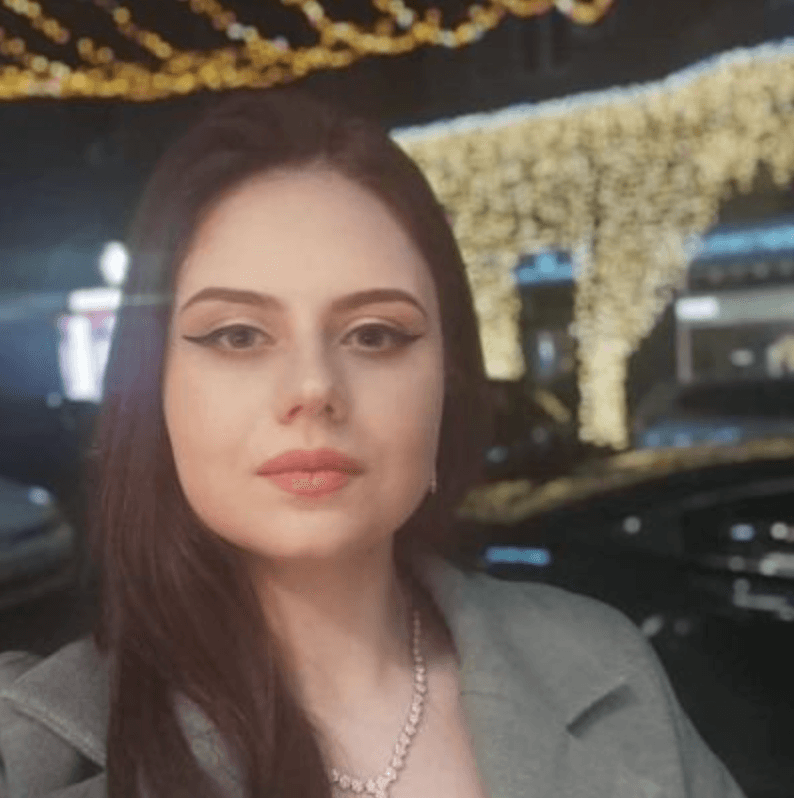 Oksana Ostapchuk photo
