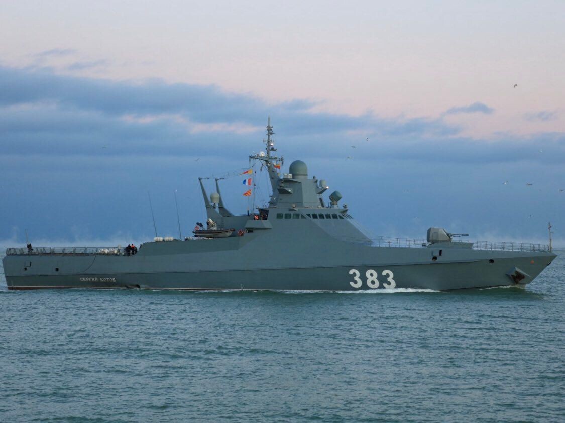 Military intelligence: Over 50 crew members evacuated from Russia's Sergey Kotov vessel, 7 killed