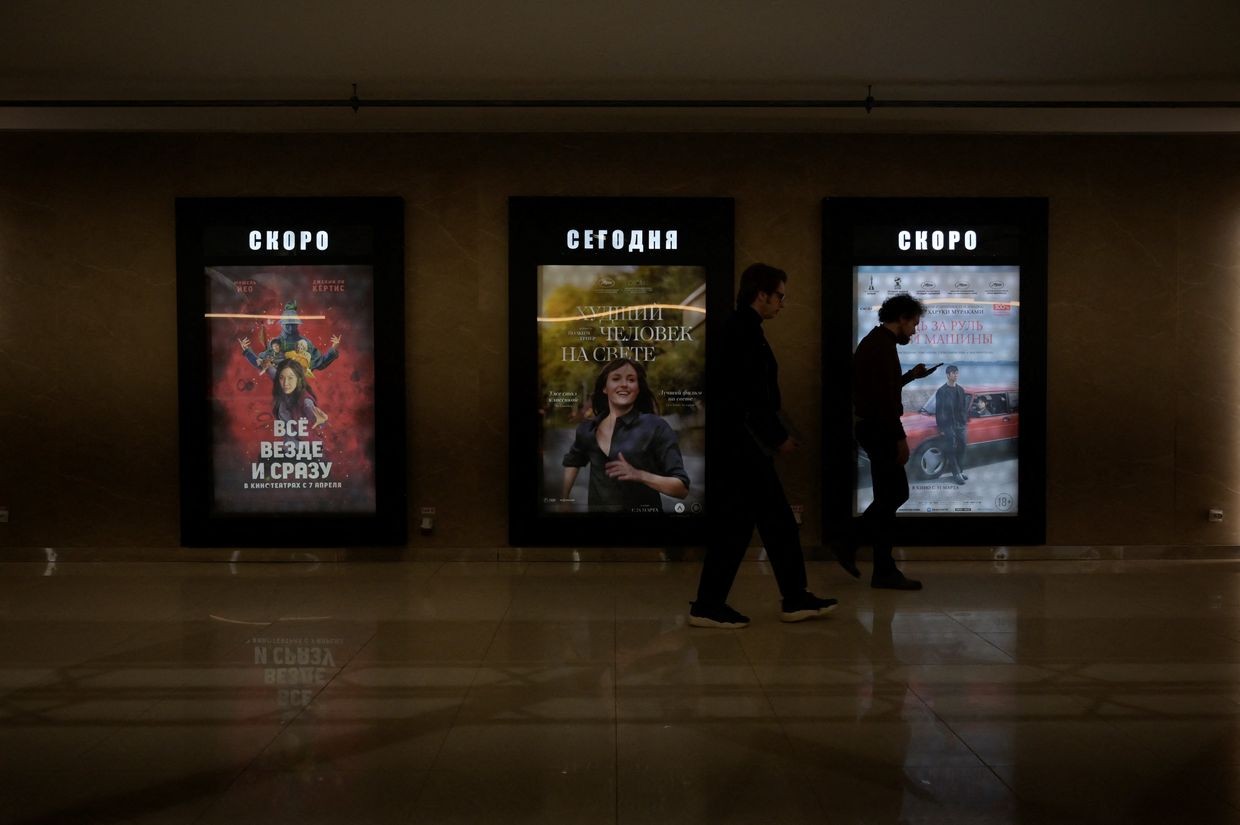 Russian movie theaters are openly stealing Western films, and going unpunished