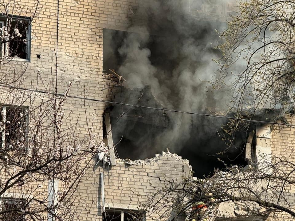 Authorities: Russian attacks in Donetsk Oblast kill 1, injure 5, including teenage girl