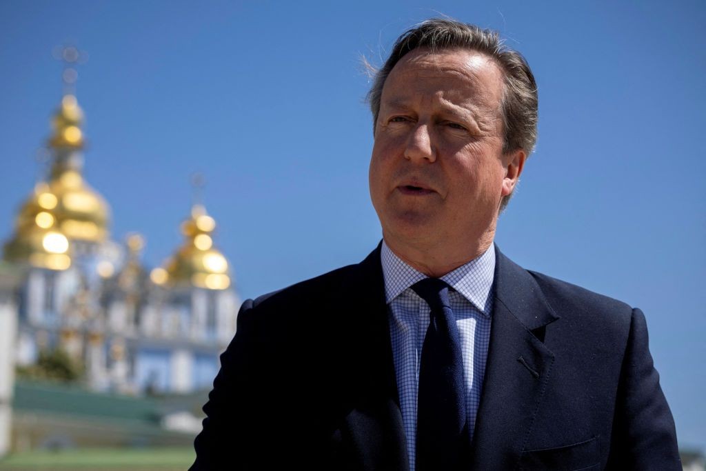 UK Foreign Secretary Cameron held video call with Poroshenko impersonator