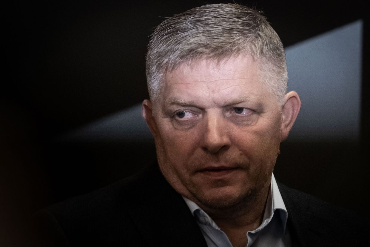 Fico to visit Moscow May 9 despite EU warning