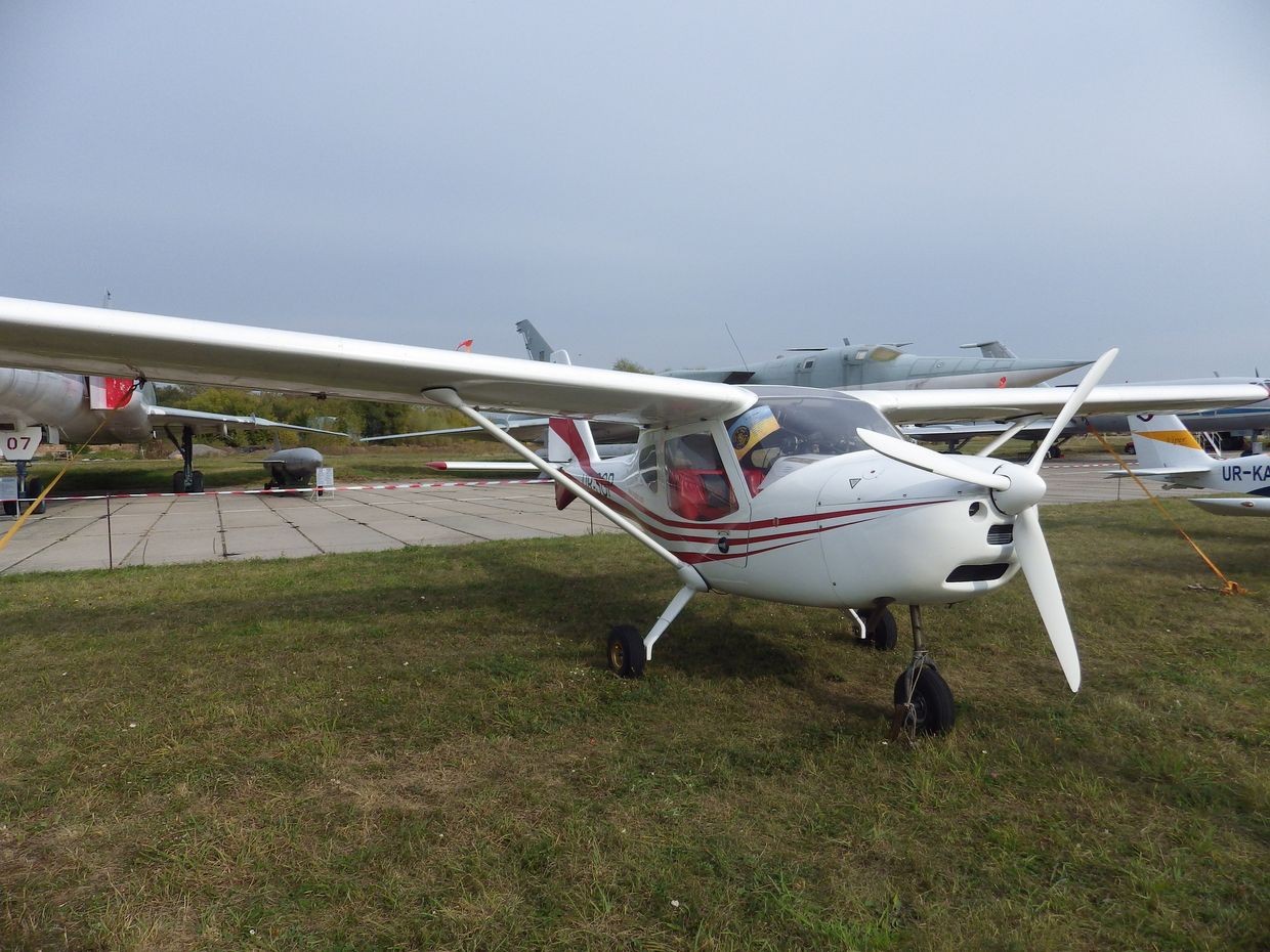 Kharkiv Air Force University cadet dies during training flight