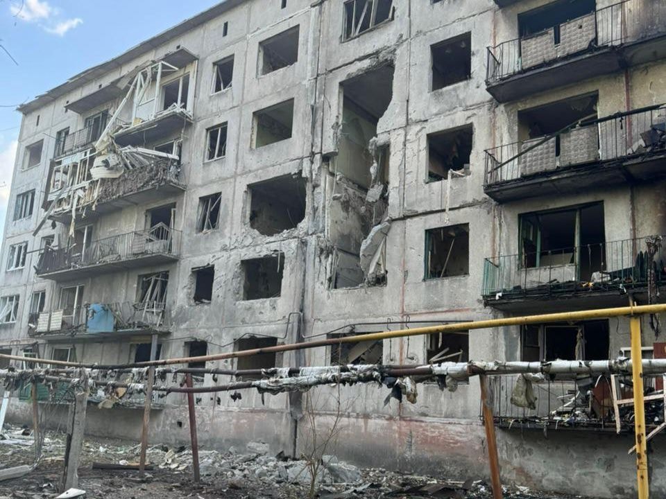 Russian attacks against Ukraine kill 7, injure 43 over past day