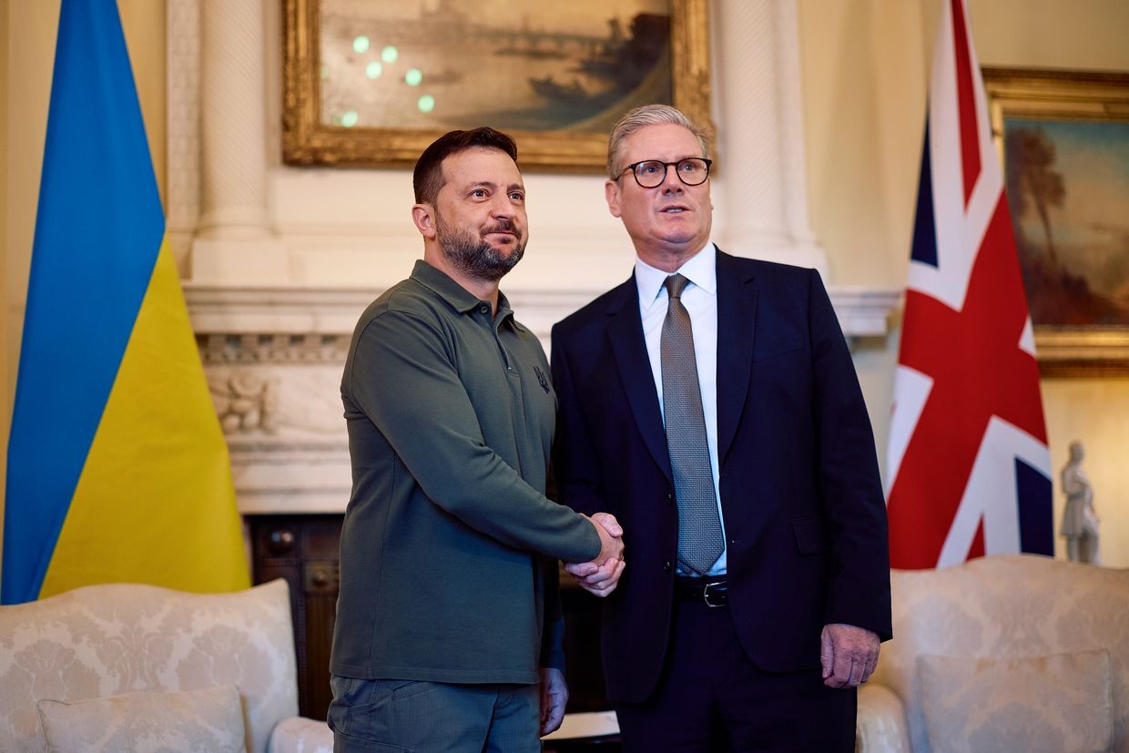 UK to buy Ukraine weapons with frozen Russian asset proceeds