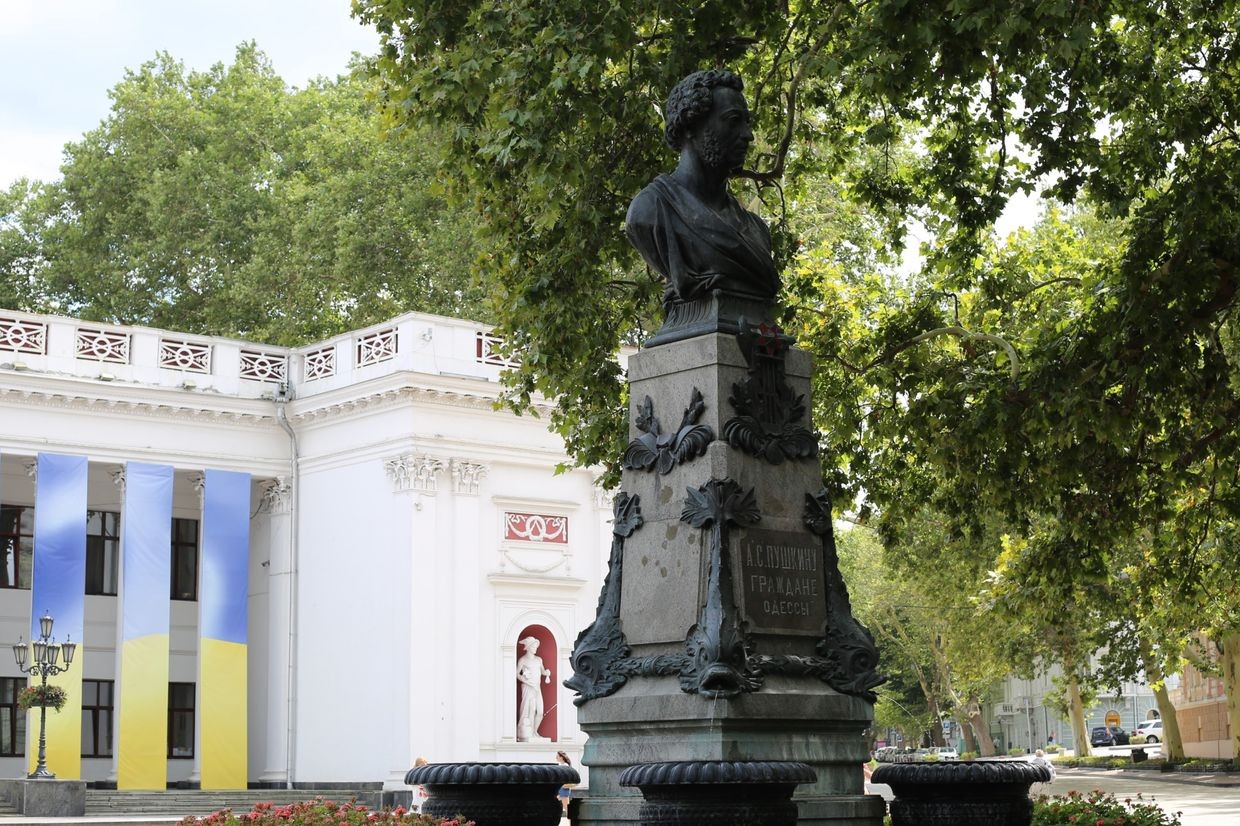Odesa's Russian street names should be renamed to avoid 'living in the past,' governor argues