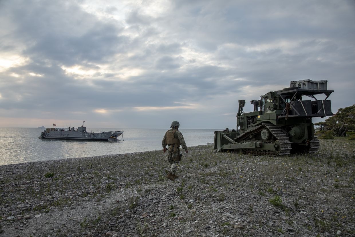 Europe warns US that sudden troop reduction may destabilize NATO's defenses, Bloomberg reports