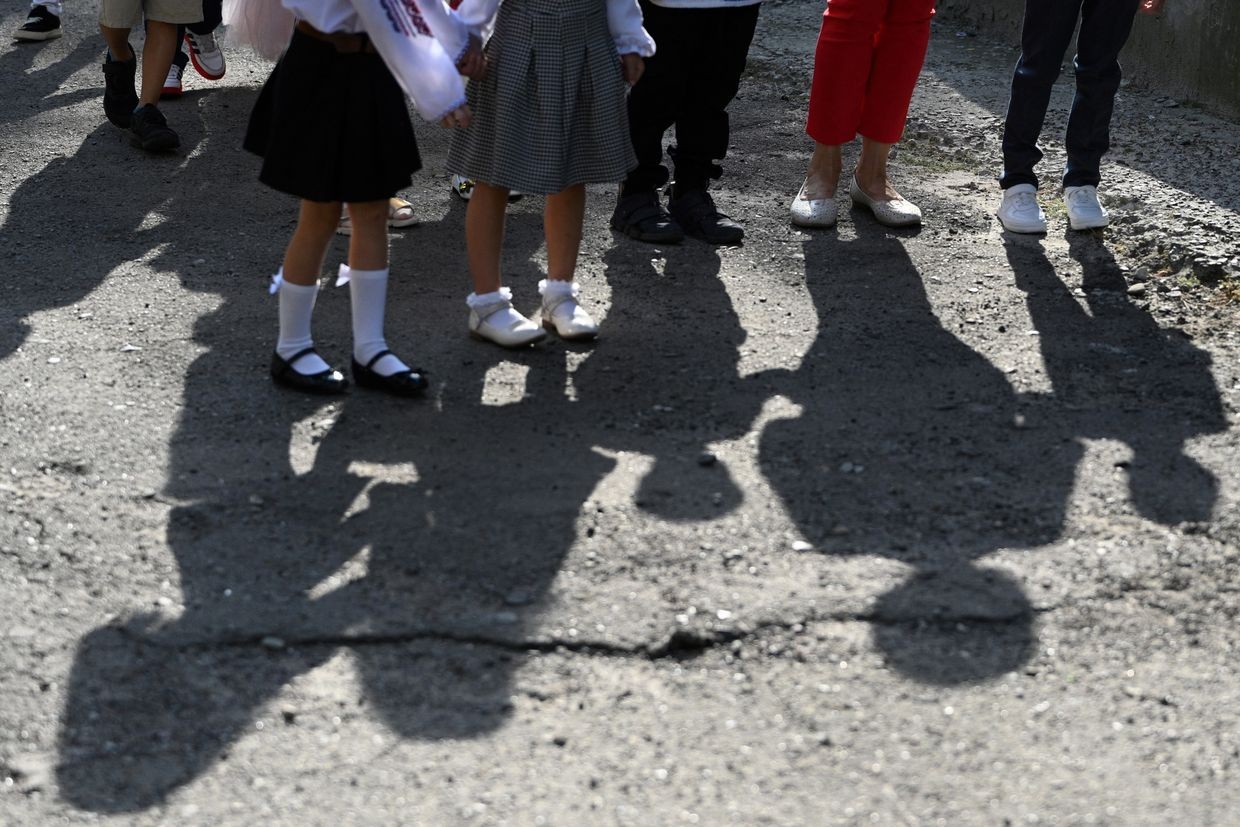 Russia offers cash to teachers to Russify occupied Ukraine, report says