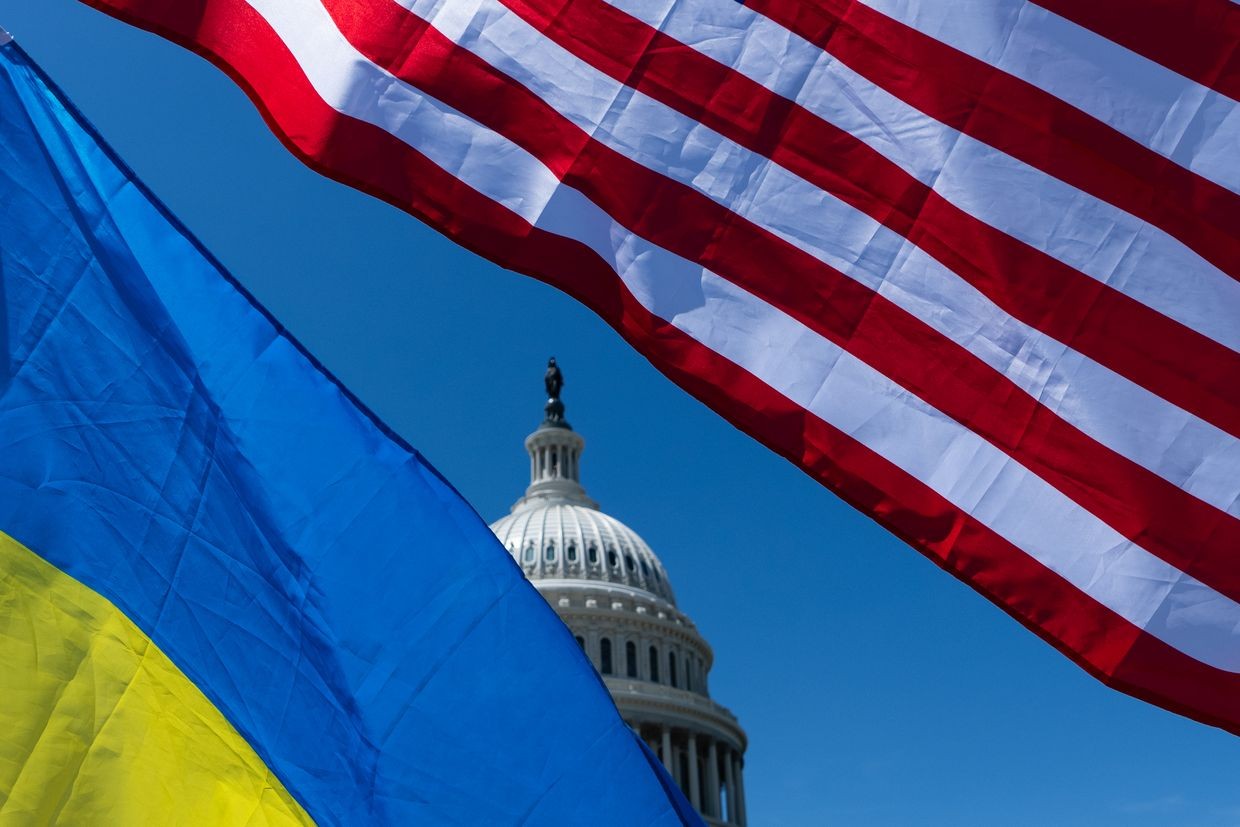 Ukraine, US sign additional agreements for minerals deal, Economy Ministry says