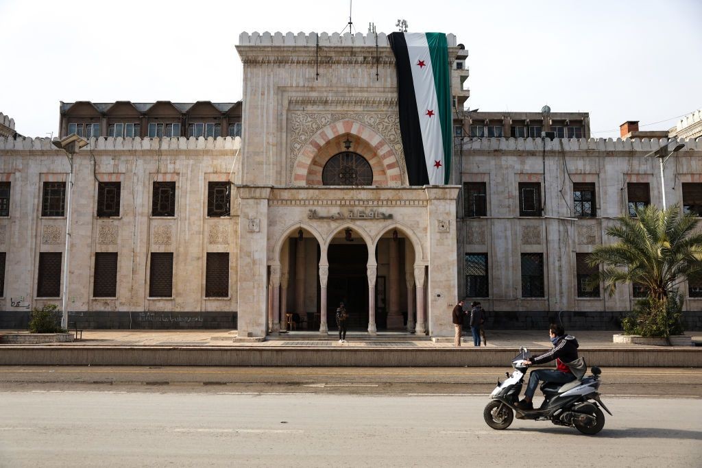 US reportedly closing 3 military bases in Syria, cuts troop presence