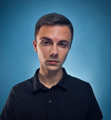 Ukrainian refugee girl killed in Germany after being pushed under train