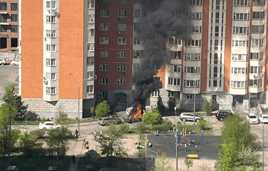 High-ranking Russian general killed in car bombing near Moscow, as Witkoff meets with Putin