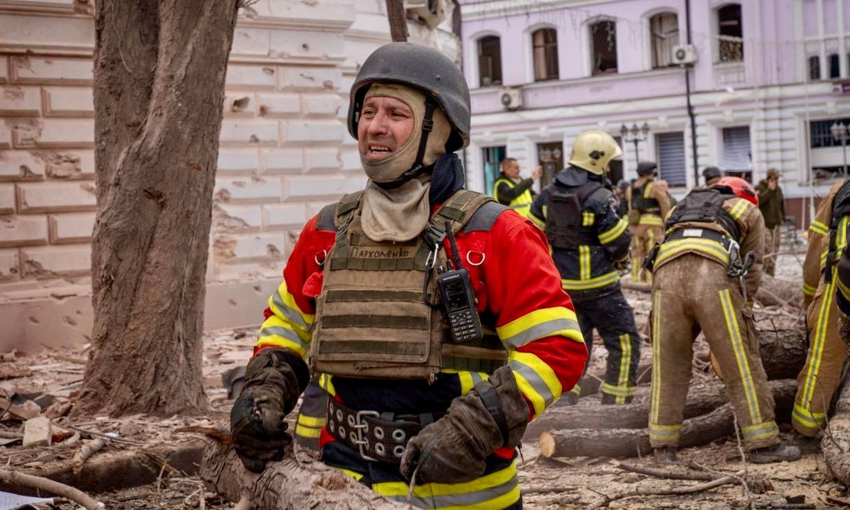 Russian attacks kill 40, injure 141 across Ukraine in deadliest day in months