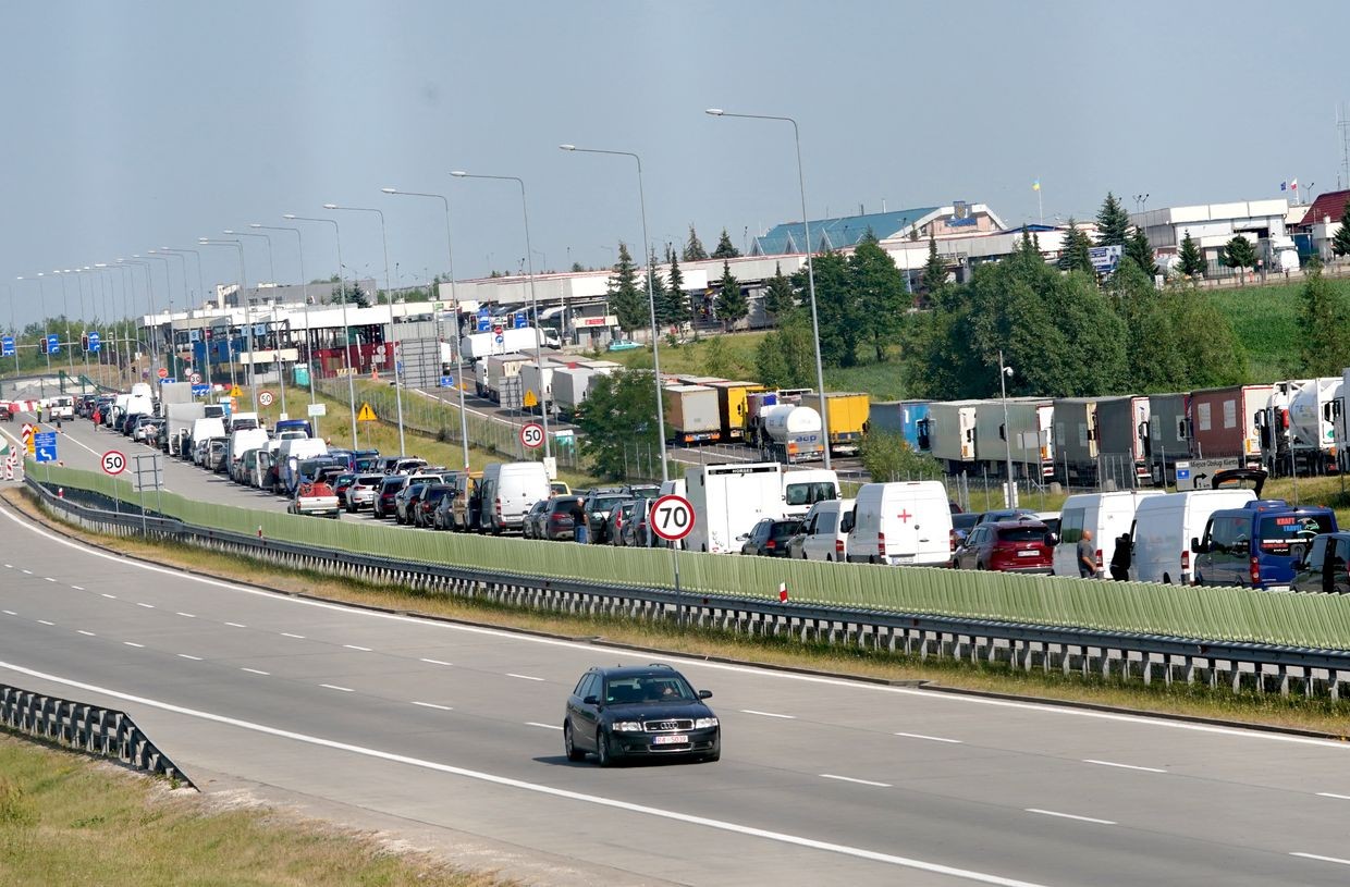 Ukraine, EU prolong transport visa-free regime until end of 2025