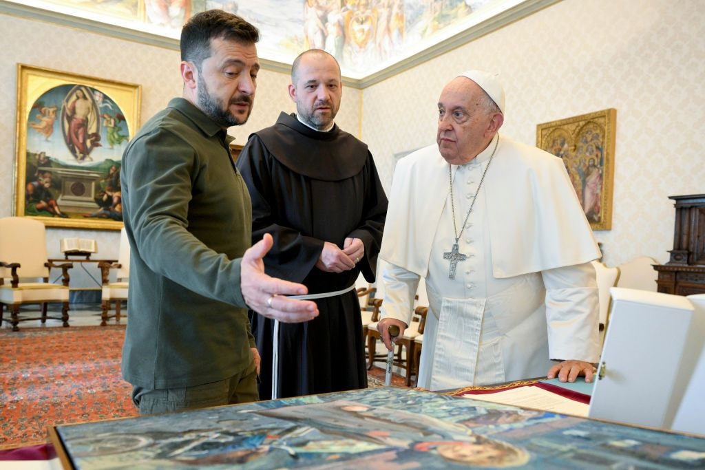 Pope Francis leaves a mixed legacy in wartime Ukraine, overshadowed by historic Vatican-Moscow ties