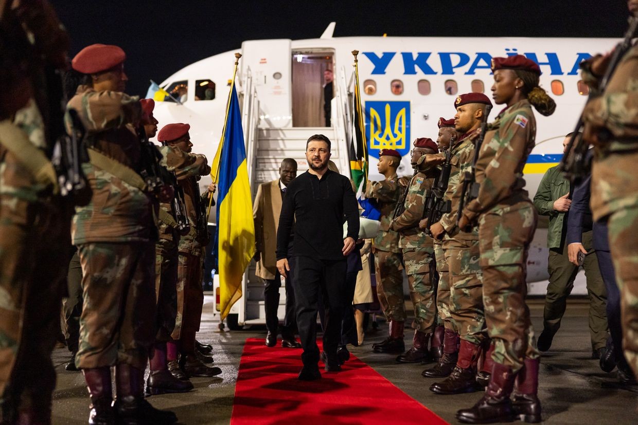 Zelensky visits South Africa but cuts trip short after mass Russian strike