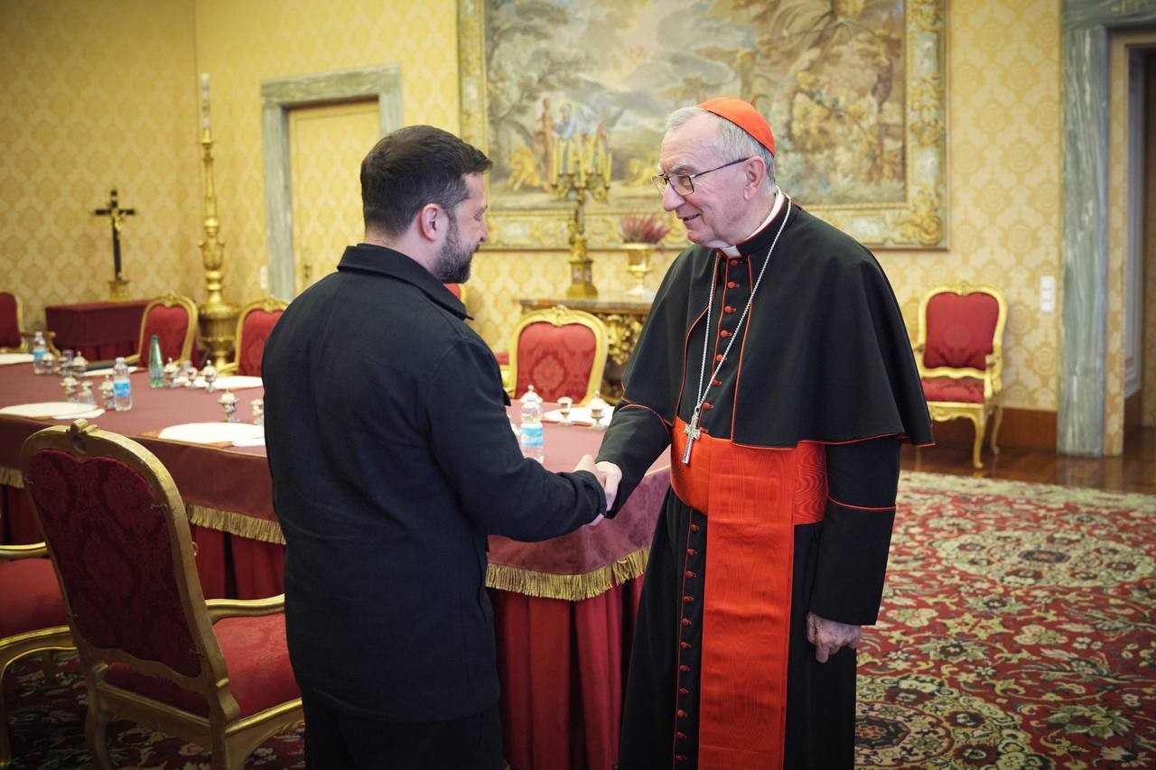 Zelensky meets Vatican state secretary on sidelines of Pope Francis's funeral