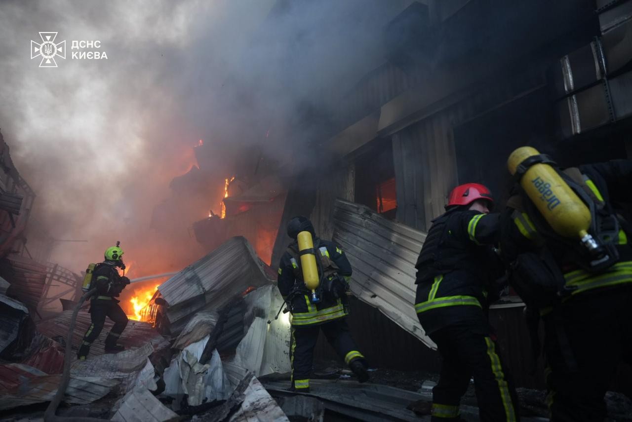 UPDATE: One killed, 3 injured in Kyiv amid massive Russian missile attack