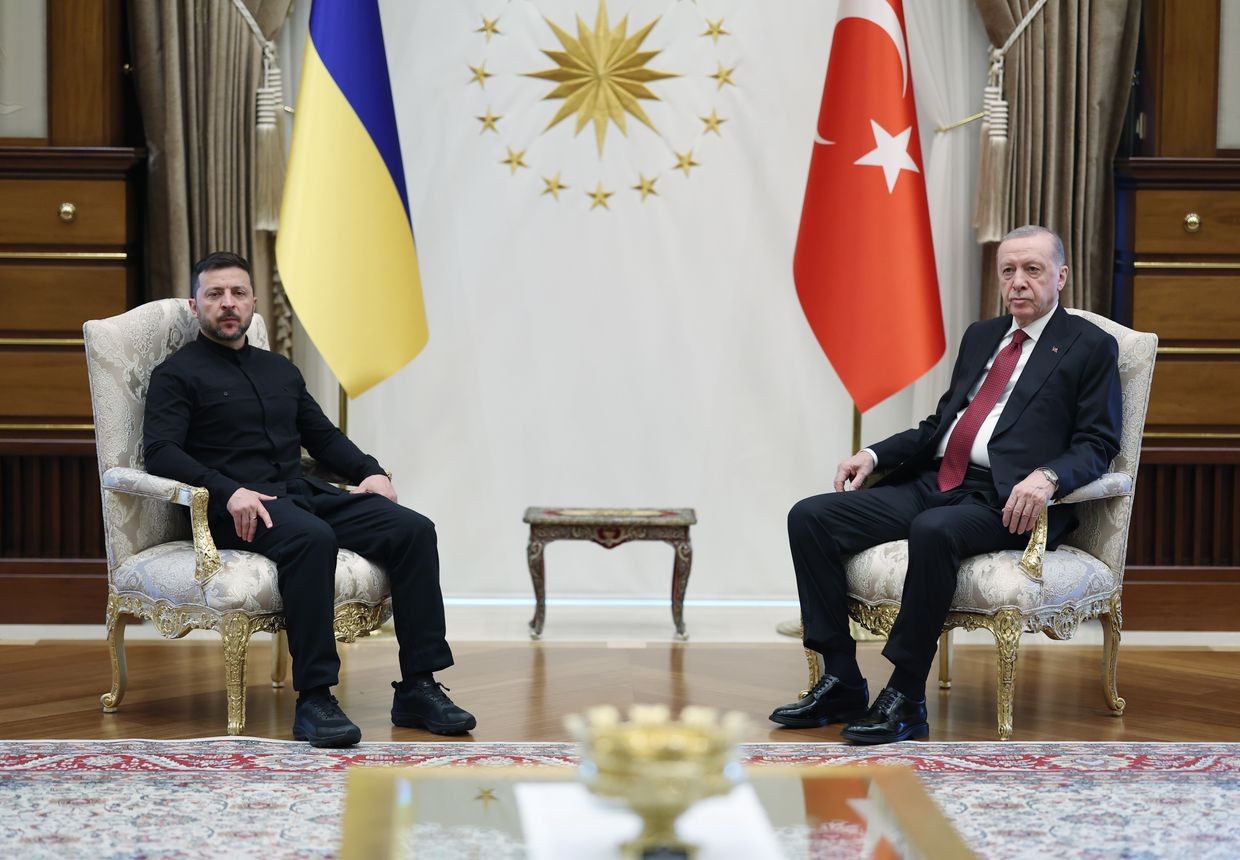 Zelensky, Erdogan discuss future peace talks in Turkey