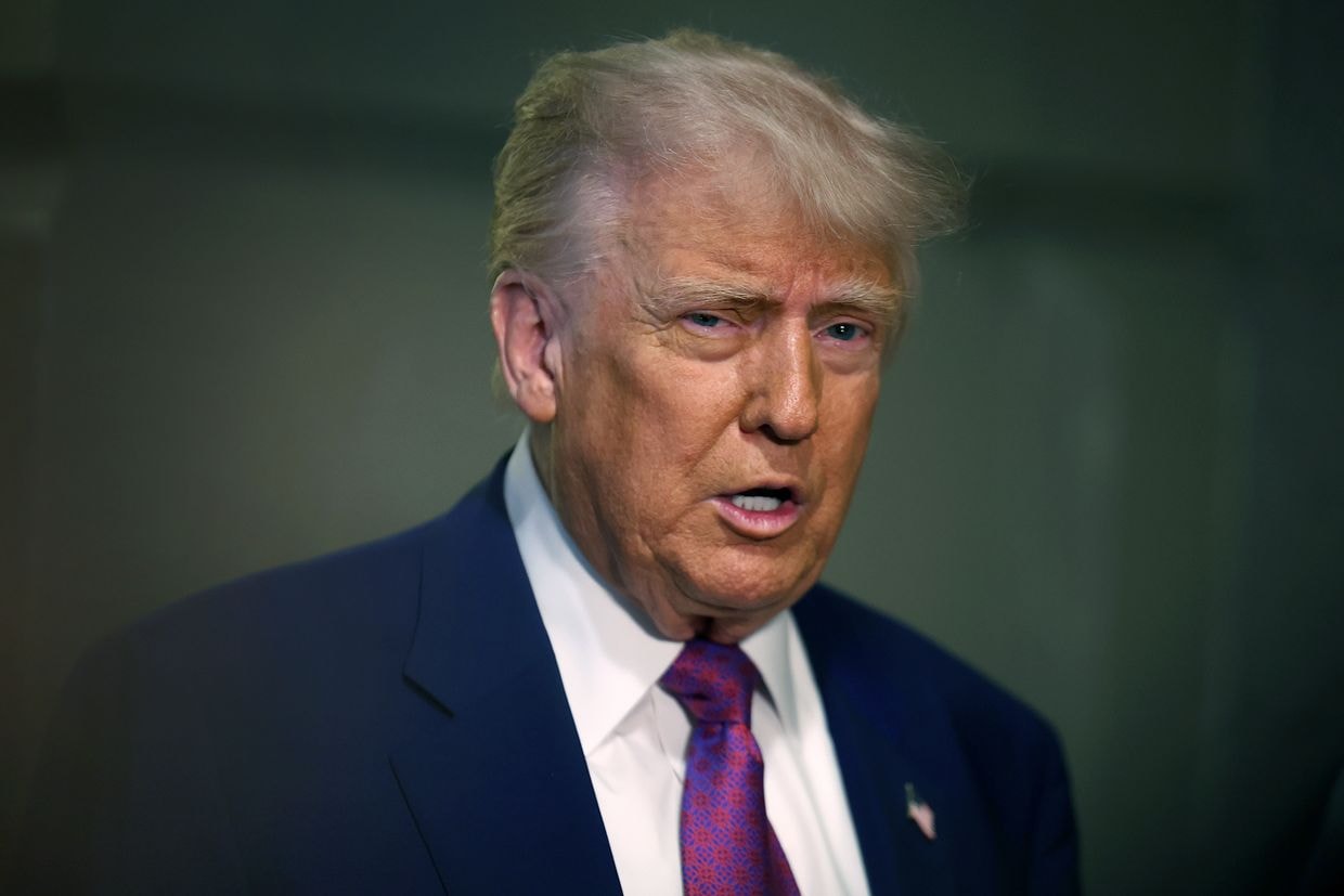 Trump plans to meet Putin, hold trilateral meeting with Zelensky as early as next week, media reports