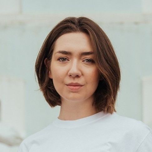 Elsa Court photo