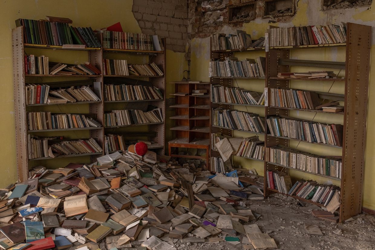 Controversial Russian literature prize sparks debate on separating culture from war crimes