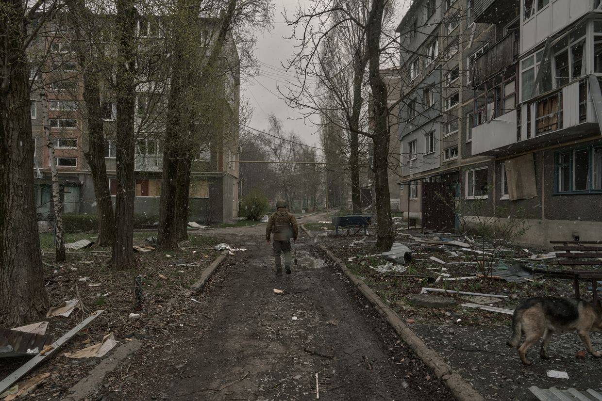 As Russia inches closer to Dnipropetrovsk Oblast, new Ukrainian region might soon be at war
