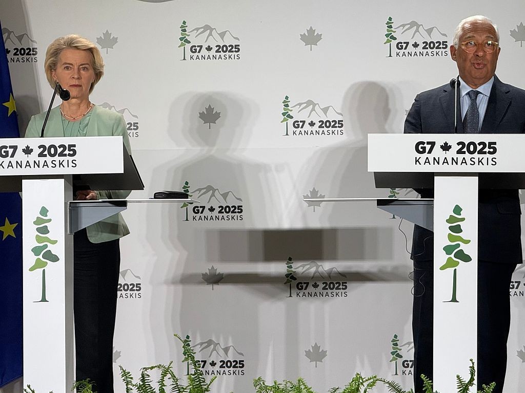 EU leaders call for tougher sanctions on Russia at G7 summit