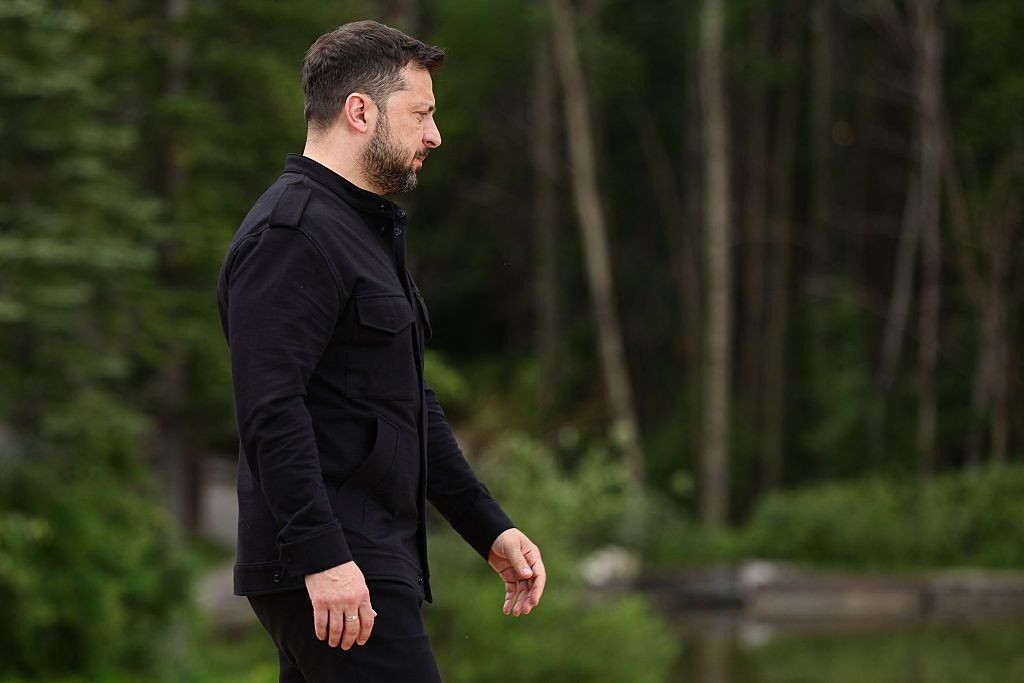 Zelensky leaves G7 early without meeting Trump as Canada drops Ukraine statement amid US pushback