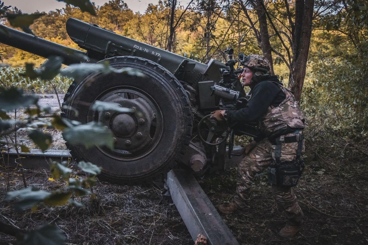 Russia seeks to advance along almost entire eastern front, Ukraine holding ground in Kursk Oblast, Syrskyi says