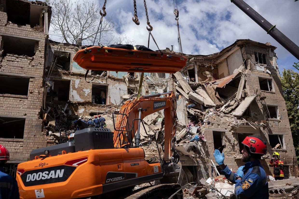 Ukraine war latest: 'It was impossible to look at' — Russian mass missile, drone attack on Kyiv kills at least 9, injures 33