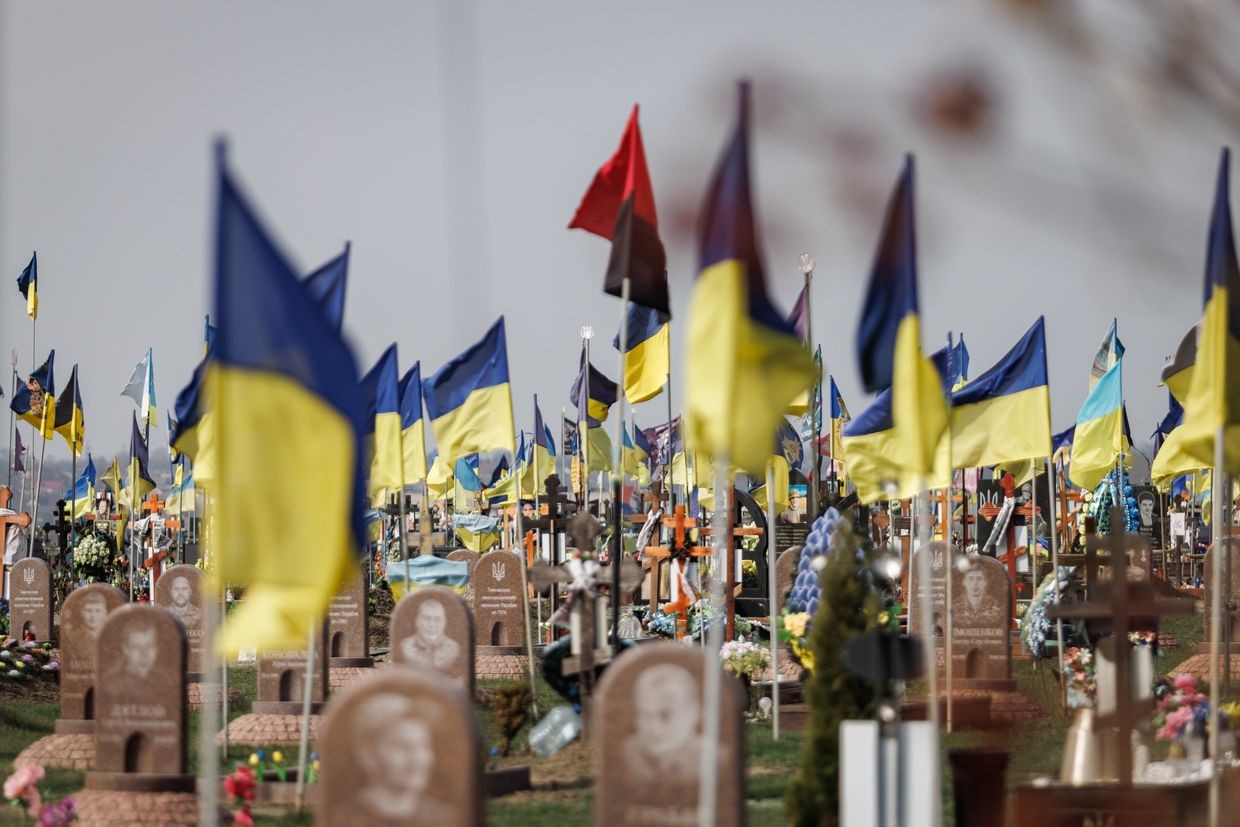 Russia killed at least 273 Ukrainian POWs during full-scale war, prosecutors say