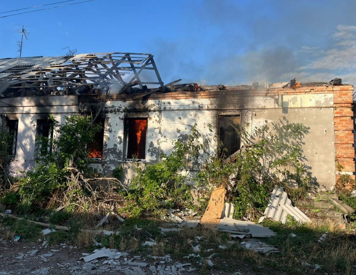 At least 2 killed, 33 injured across Ukraine in Russian attacks over past day