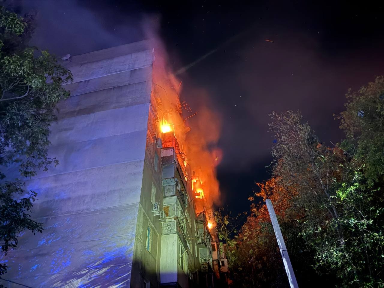 1 killed in fire, 3 injured in Russian drone attack on Odesa