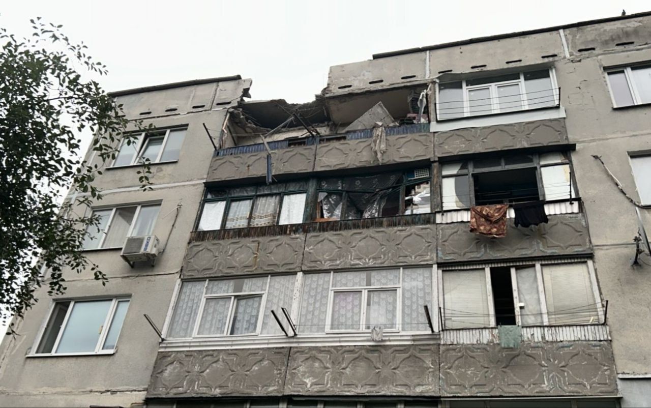 Ukrainian city of Pavlohrad suffers 'hellish night and morning' of Russian strikes