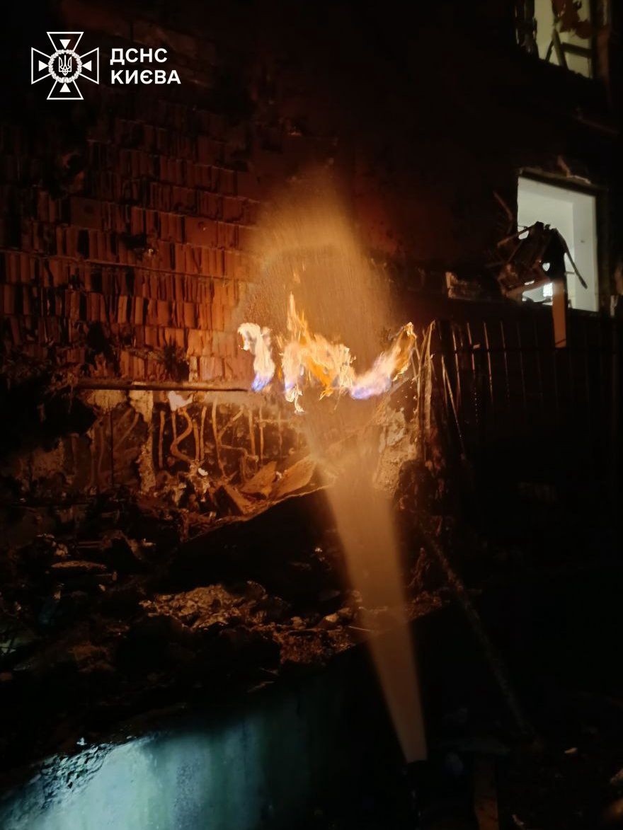 6 injured, including mother and child, as massive fires break out in Kyiv amid Russian drone attack