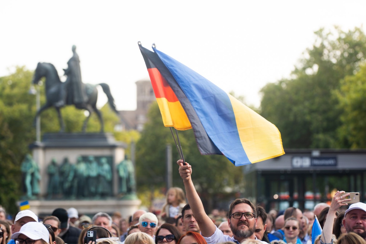 52% of Germans say Ukraine should cede Russian-occupied territories for peace, poll shows