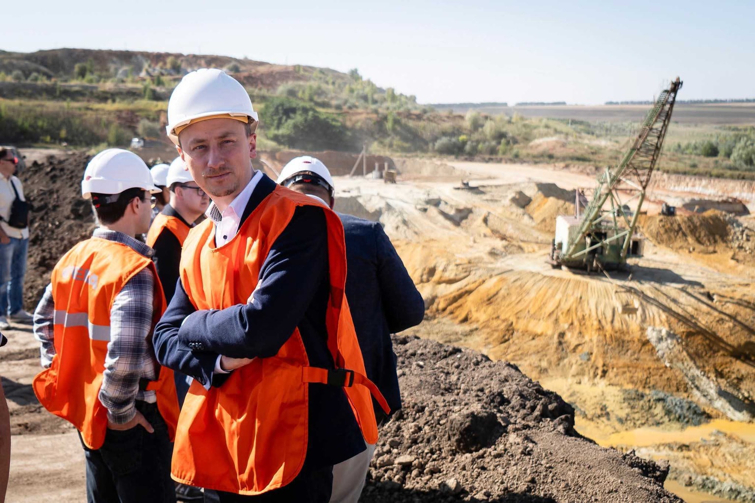 In minerals deal first, U.S. delegation scouts Ukrainian mines for potential starter projects