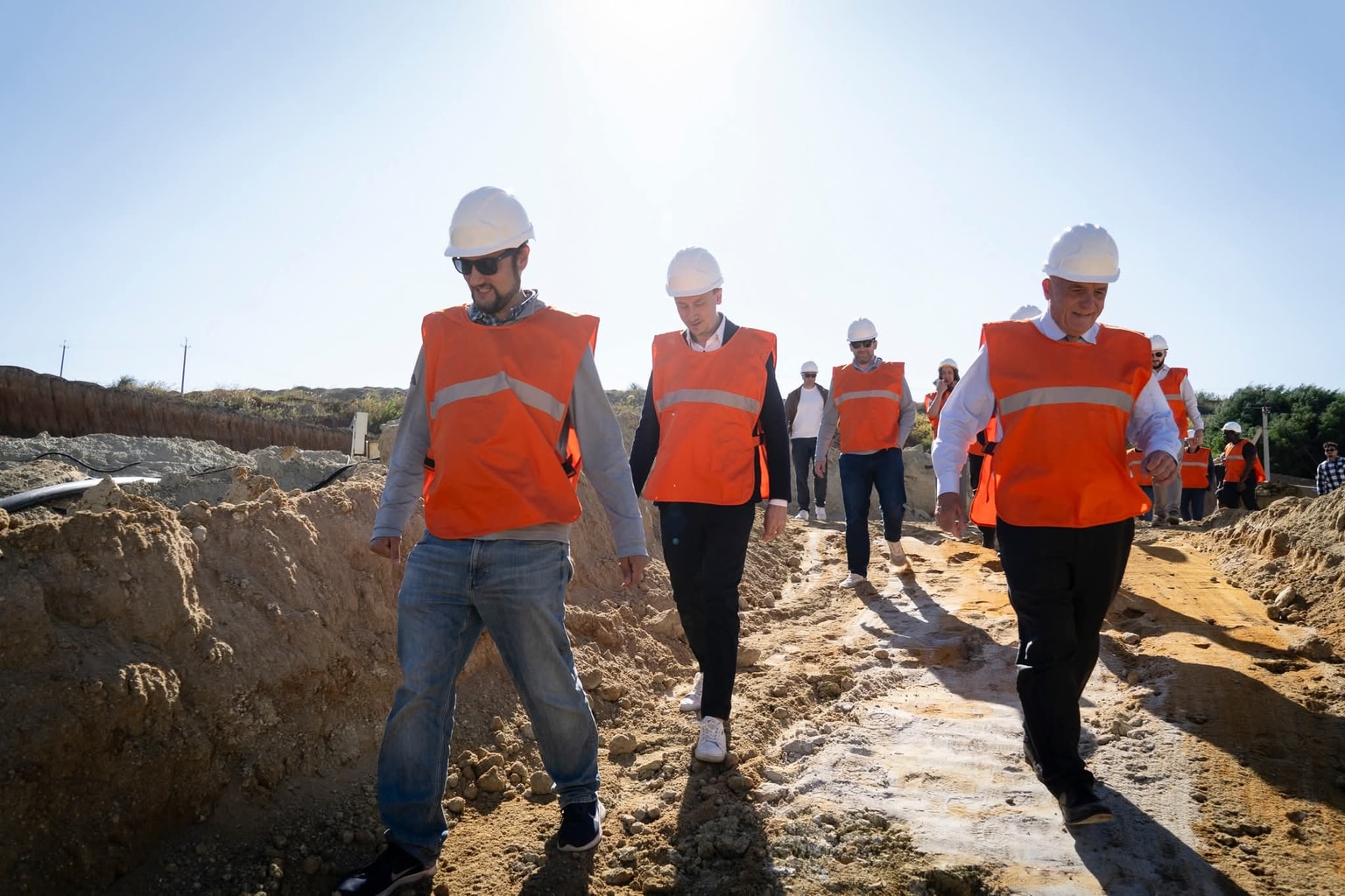 US and Ukraine earmark $150 million for minerals deal