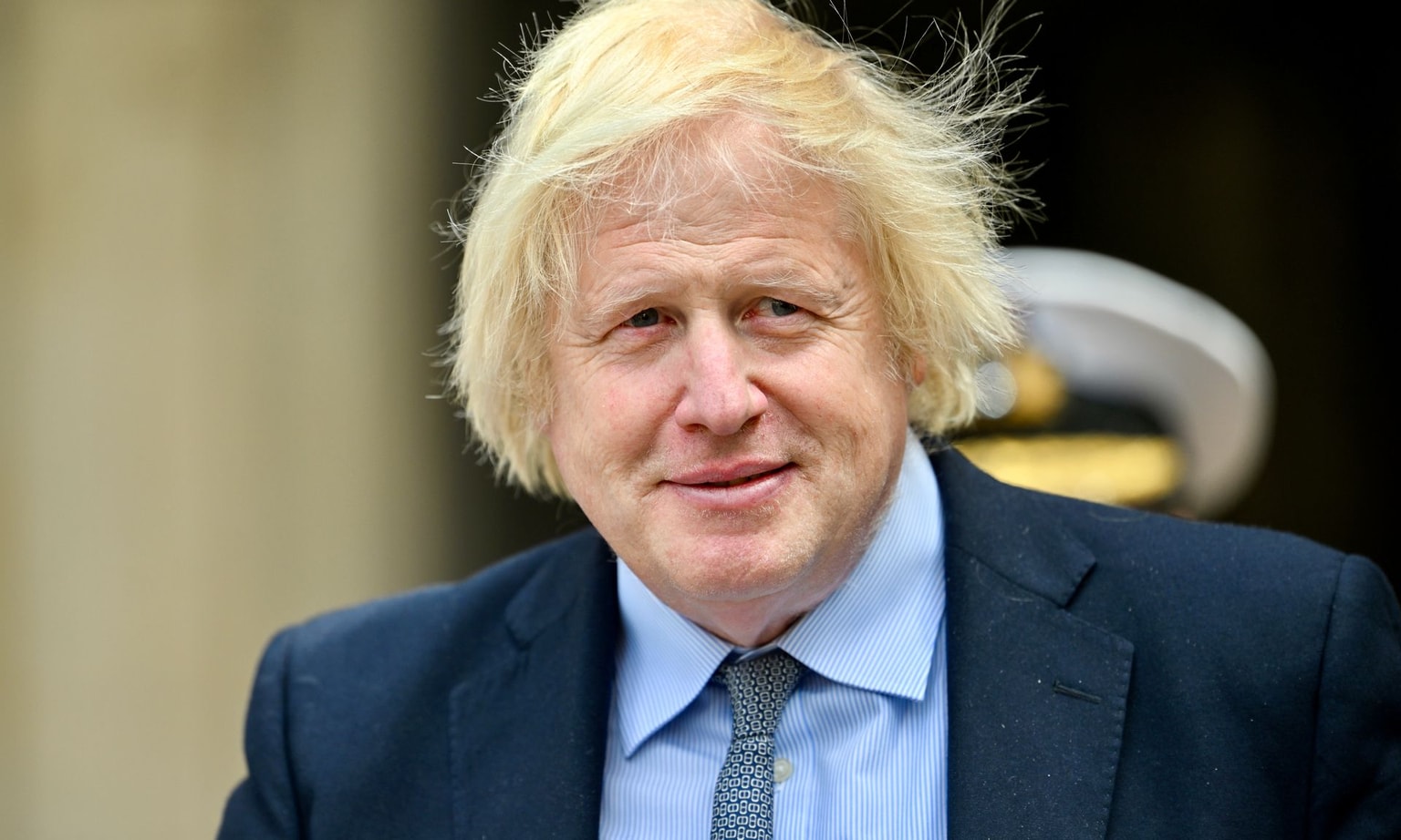 Boris Johnson urges Western troop presence in Ukraine as signal to Putin