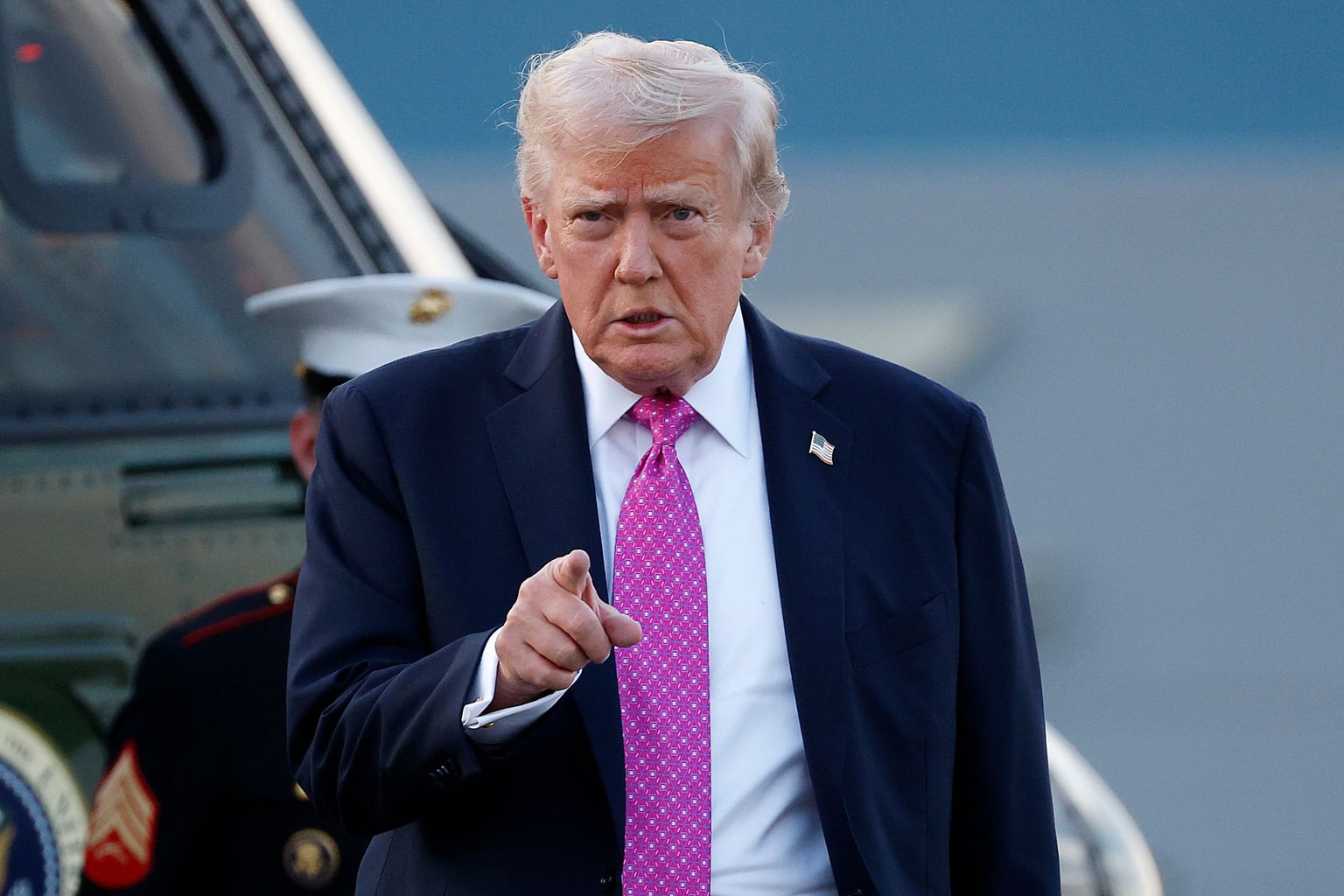 Trump says he'll meet EU officials to discuss halting Russian energy imports