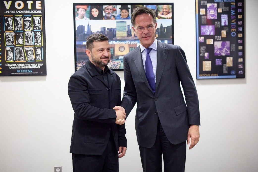Zelensky discusses Russian airspace provocations with Macron, Rutte at UN