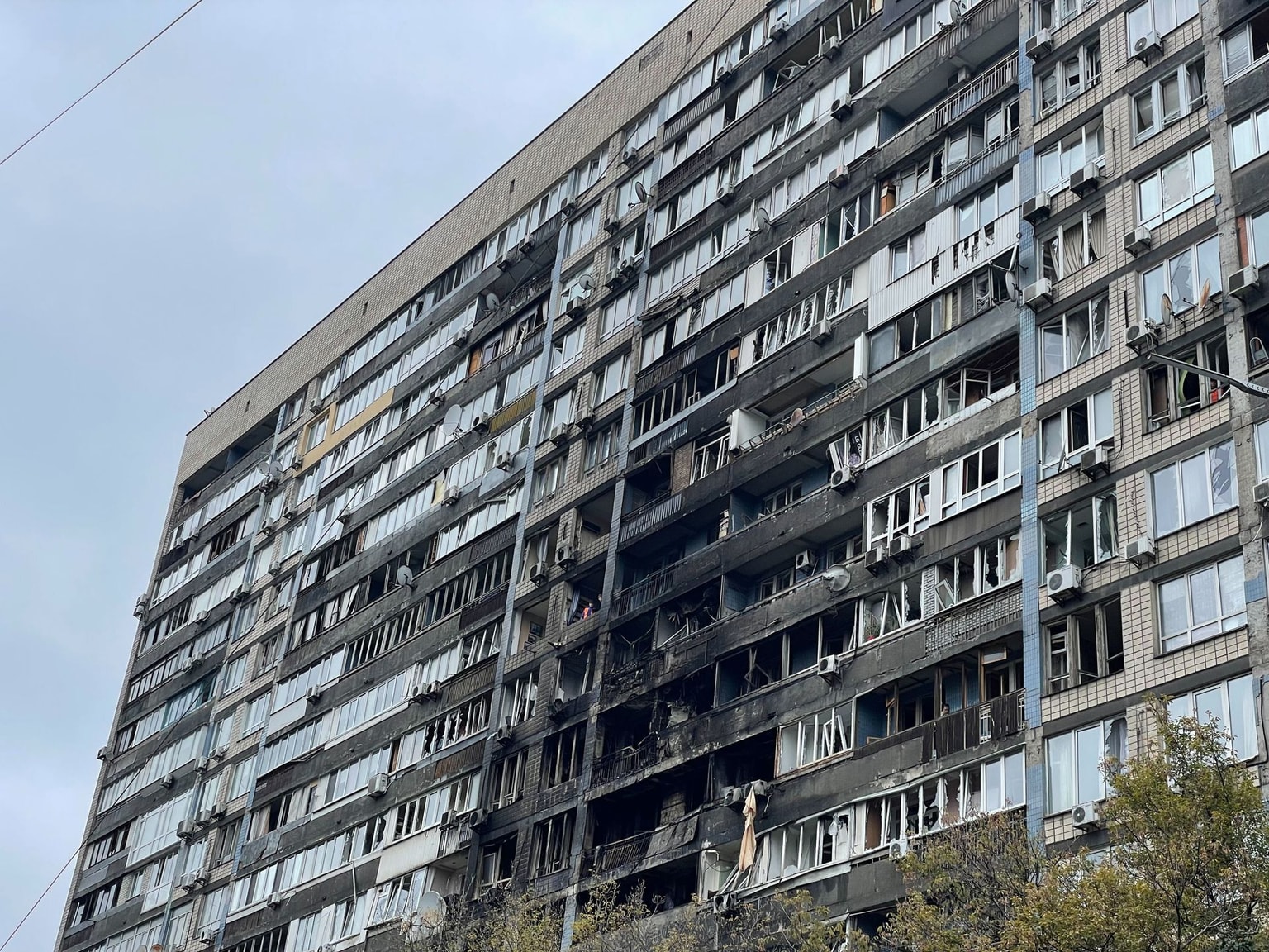 'Missiles, one after another' — Kyiv blackouts as Russia strikes Ukraine's energy infrastructure once again
