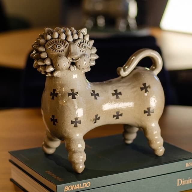 traditional-ukrainian-ceramics-by-brand-maslo
