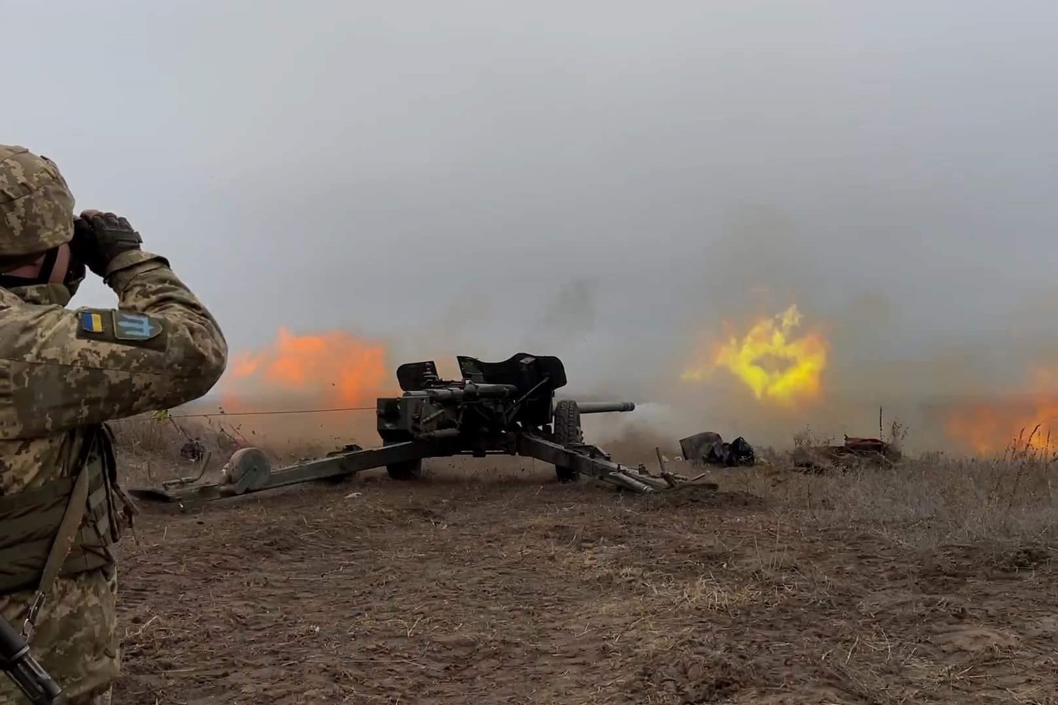 Top general: Ukraine's military will respond to enemy fire