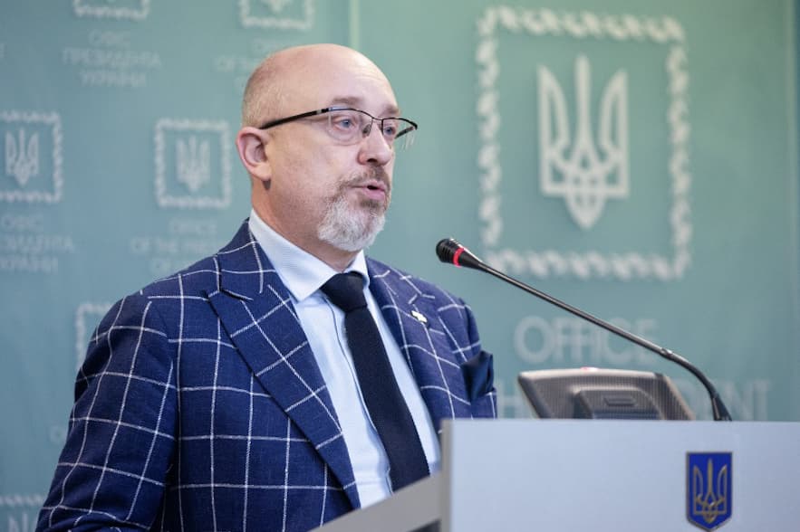 Defense minister: Germany blocked weapon sales to Ukraine