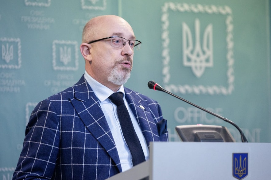 Defense minister: Germany blocked weapon sales to Ukraine